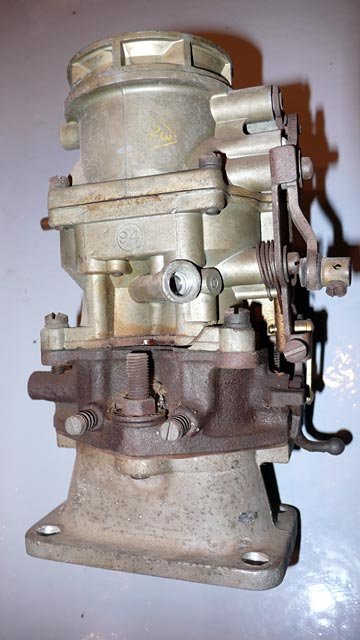 1939 Ford V8 Pickup carburetor