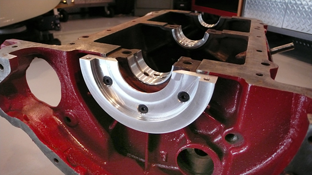 Upper rear seal flange