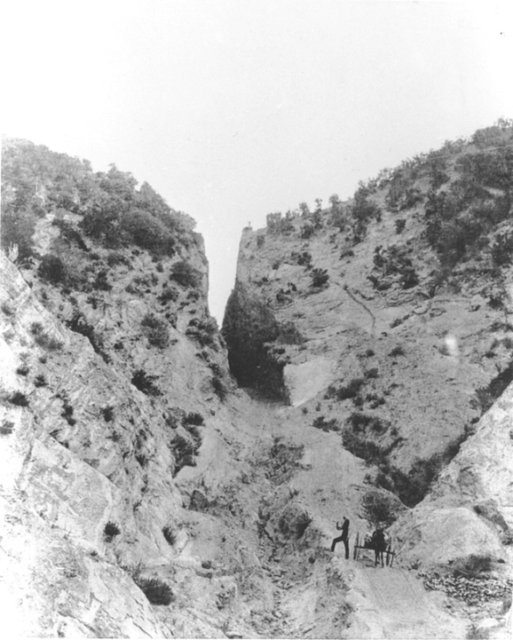 The cut in 1872, South side (heading away from Los Angeles)