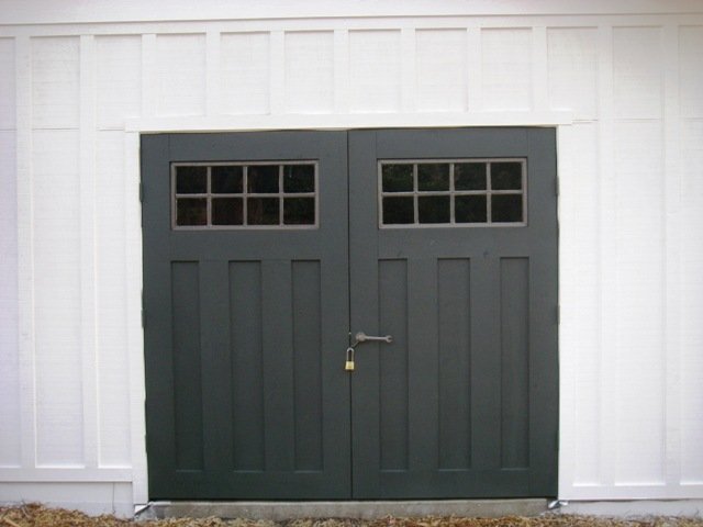 doors on the right.JPG